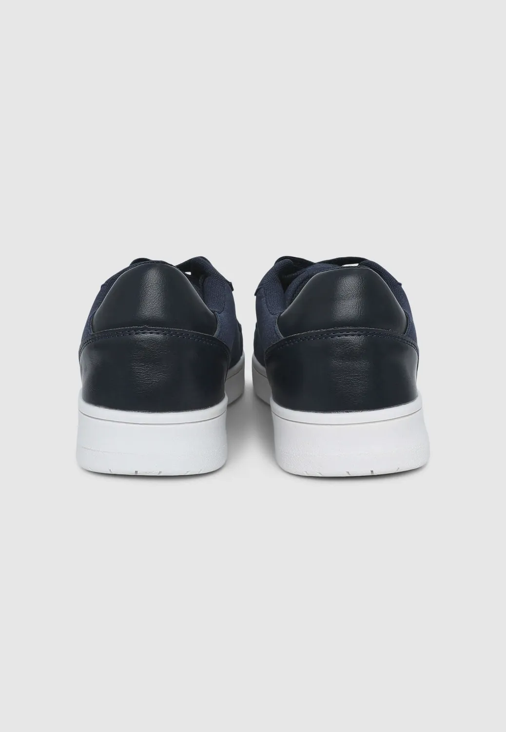 Calliope sneakers homme effet suède à lacets