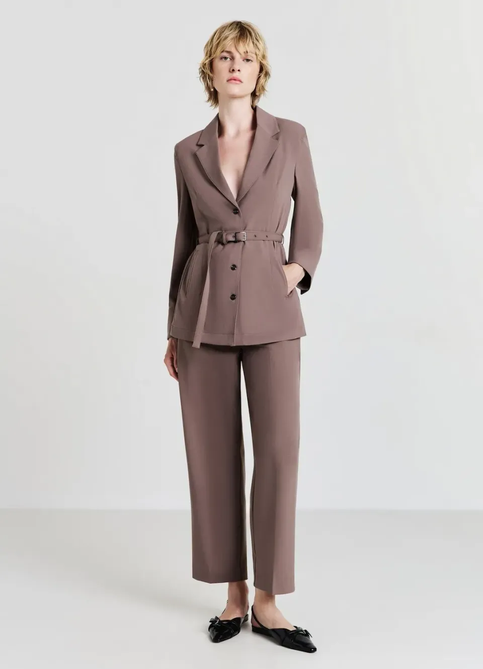 Calliope blazer ceinturé femme poches revers