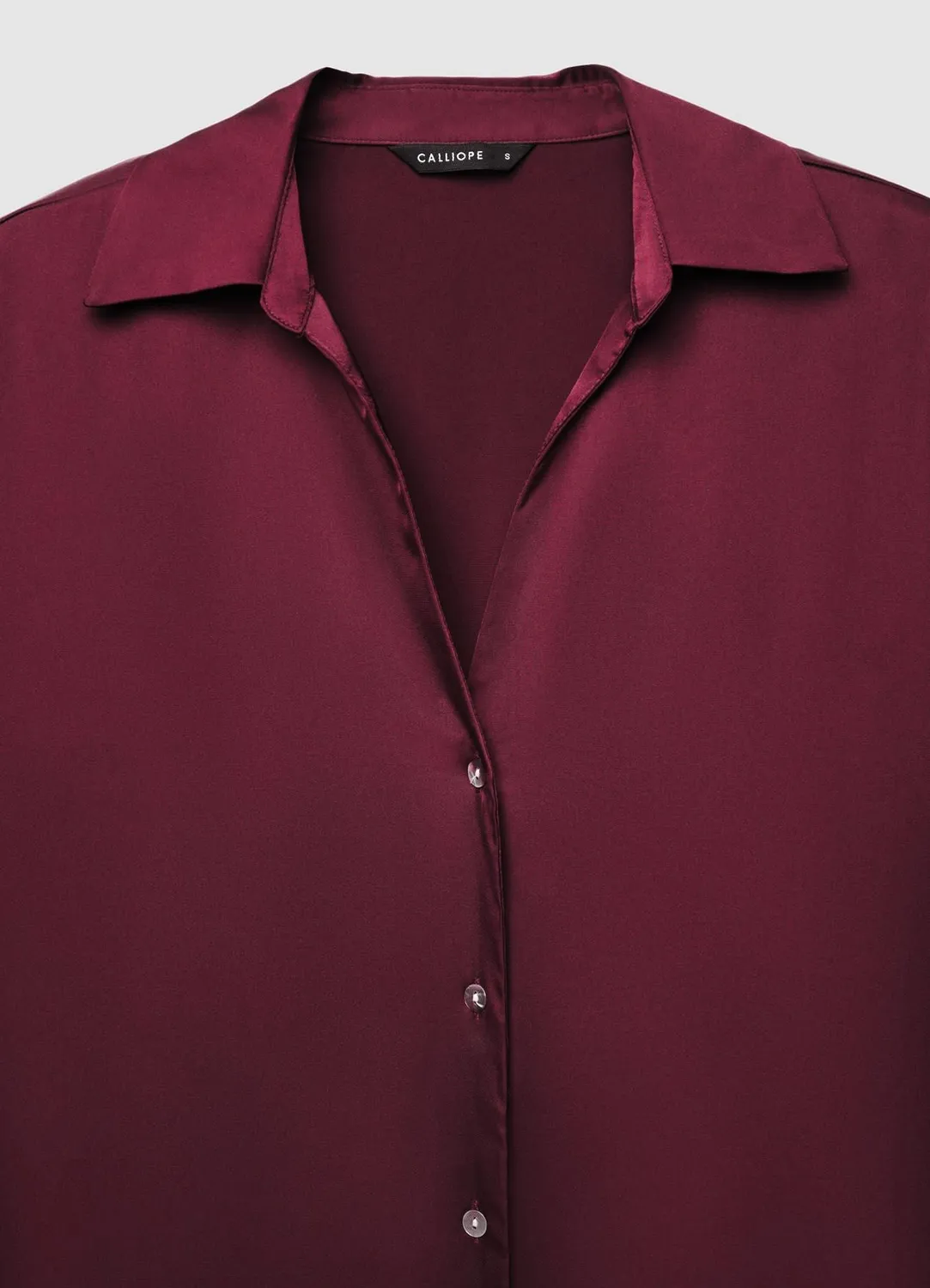 Calliope chemise satinée femme col V manches longues