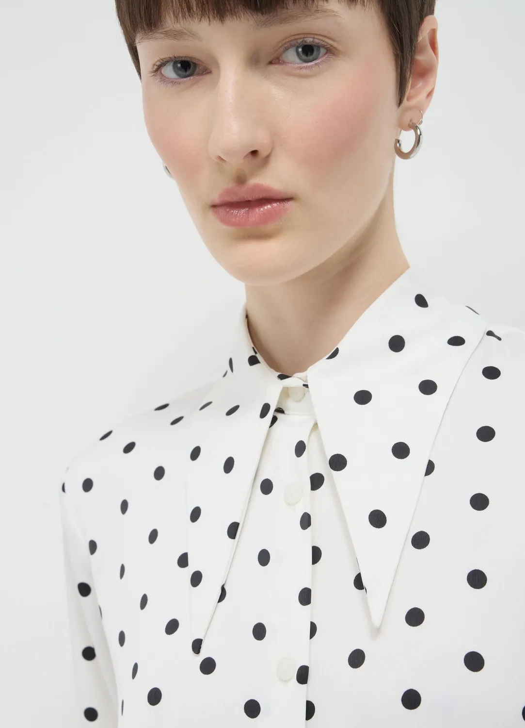 Calliope chemise à pois femme satinée