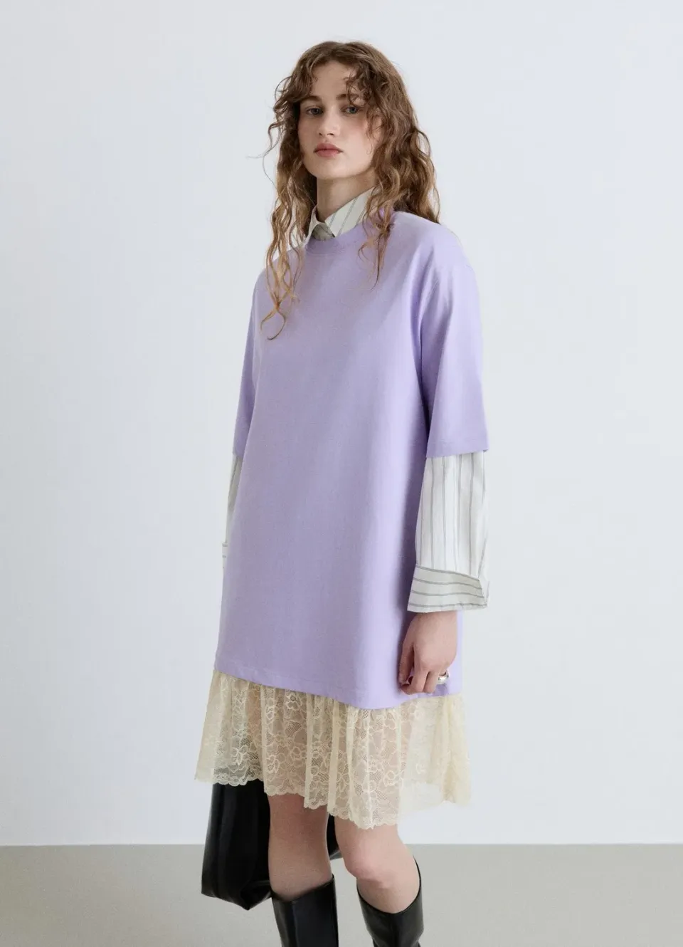 Calliope robe t-shirt unie à volant dentelle