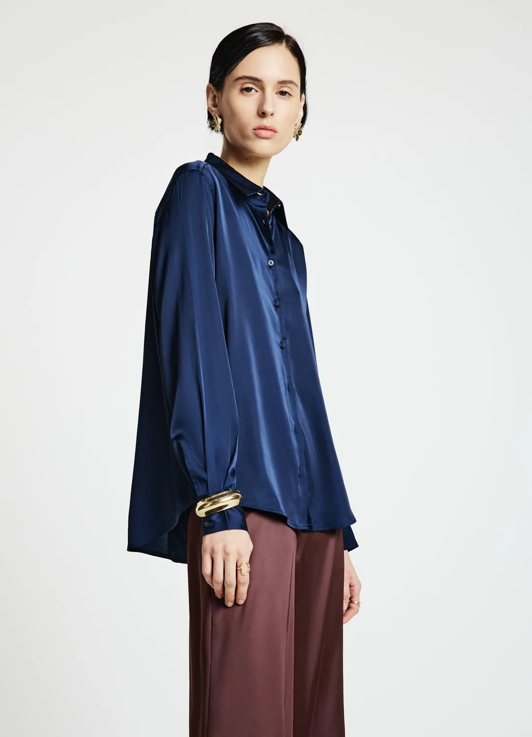 Calliope chemise satinée femme unie manches longues