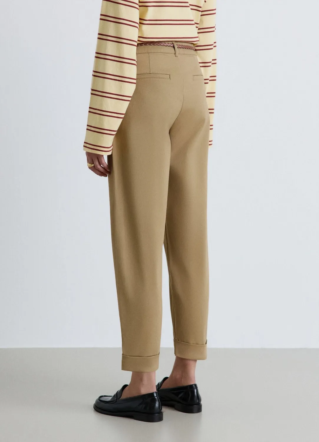 Calliope pantalon chino ceinture tressée femme uni