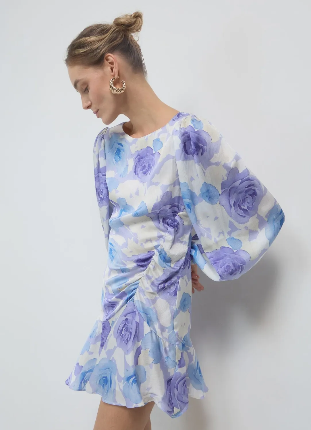 Calliope Robe fleurs asymétrique robe courte femme