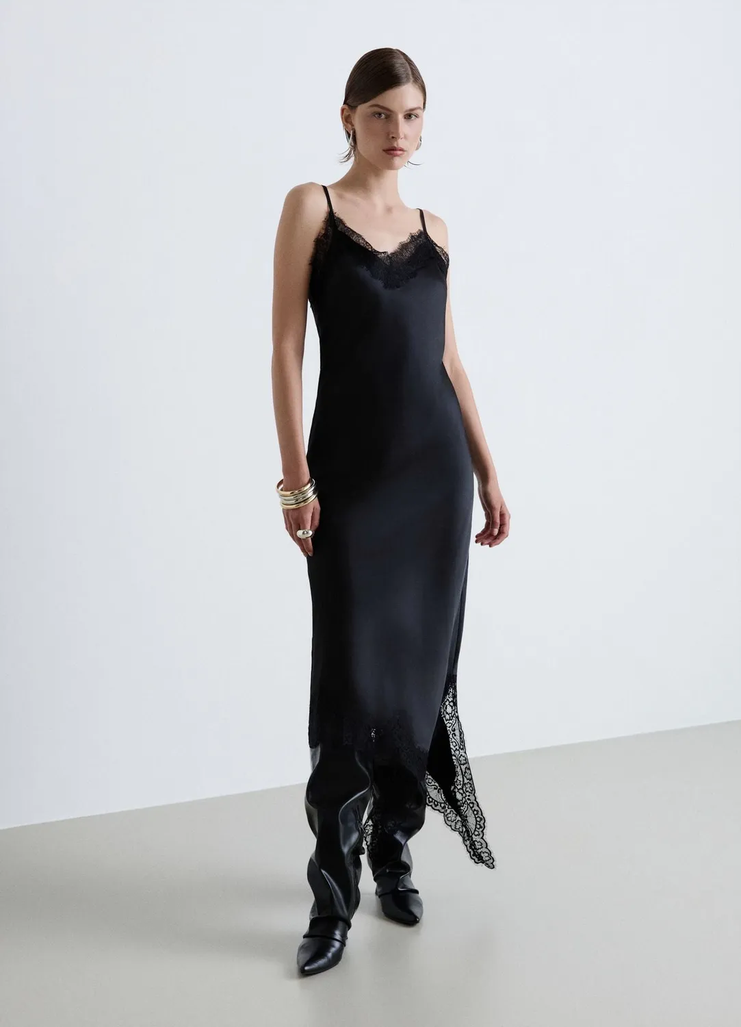 Calliope robe nuisette asymétrique dentelle femme