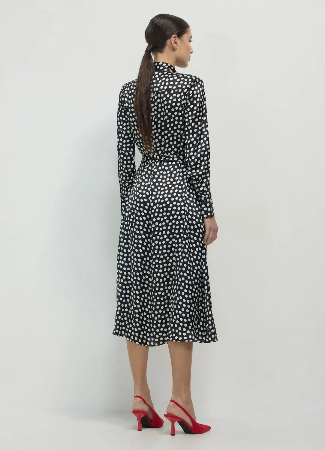 Calliope pois chemisier robe longue satinée