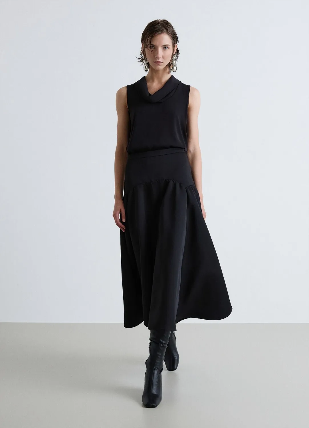 Calliope top femme col drapé sans manches uni