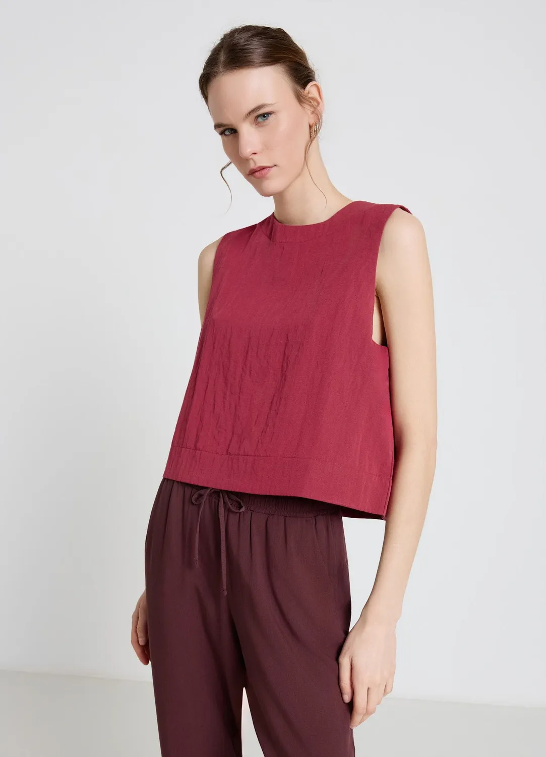 Calliope blouse sans manches femme unie bureau