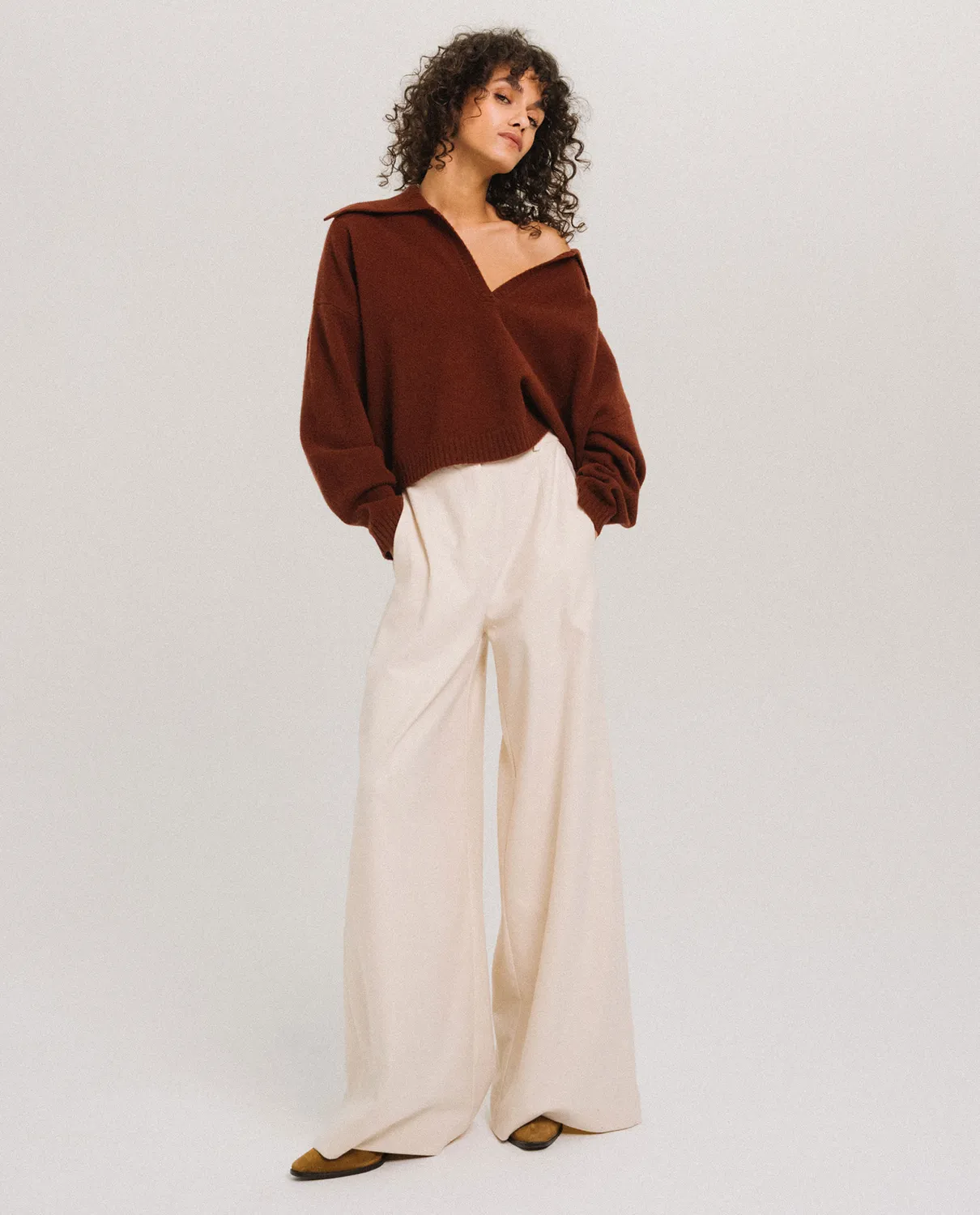 TINSELS FOOLS BROWN pull mérinos col vareuse