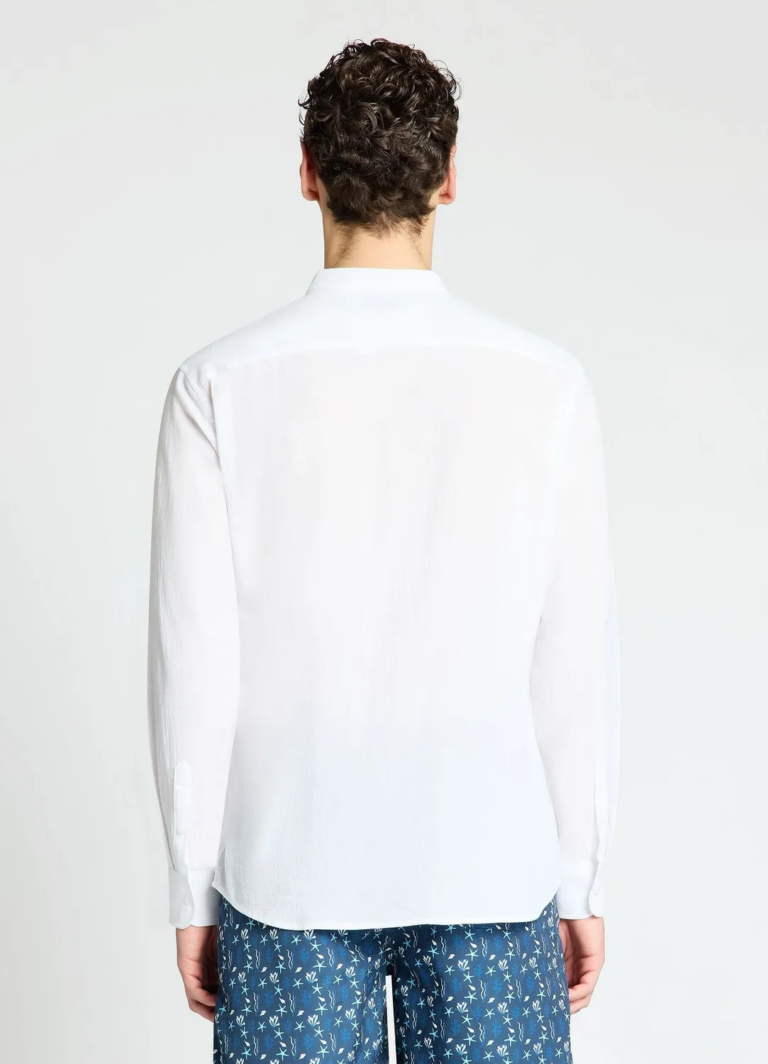 Calliope chemise col coréen homme effet froissé unie
