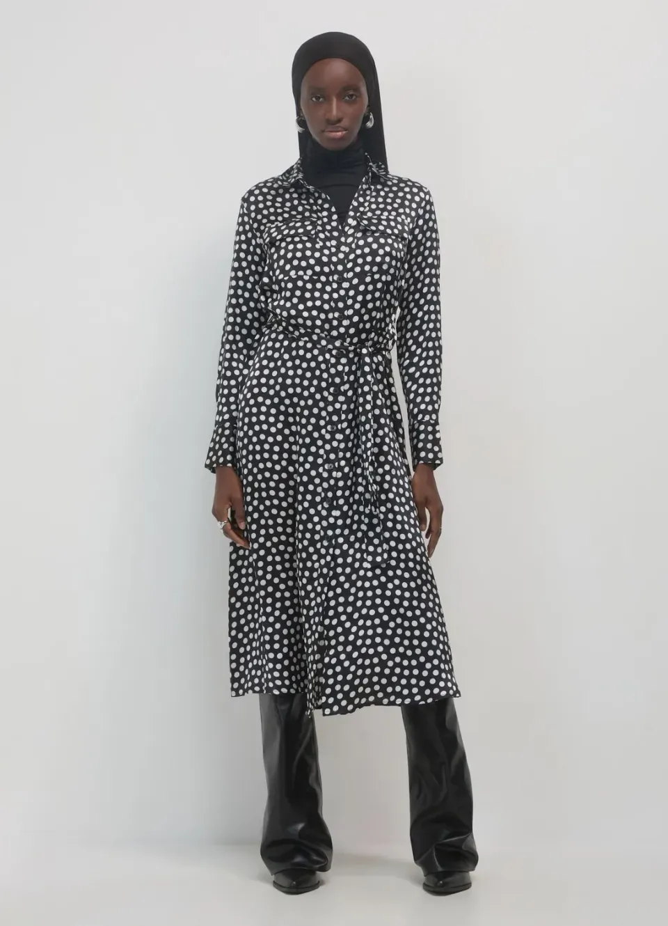 Calliope pois chemisier robe longue satinée