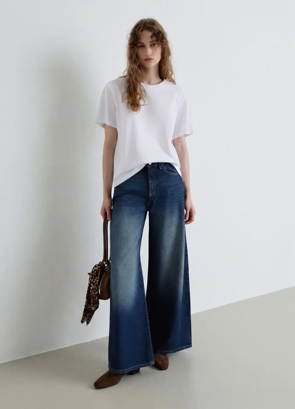 Calliope t-shirt femme col rond uni coton