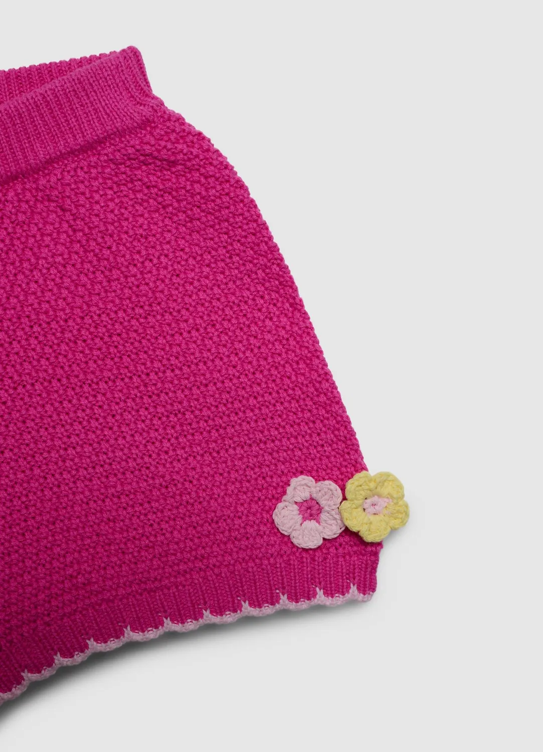 Calliope short crochet fille fleurs appliquées