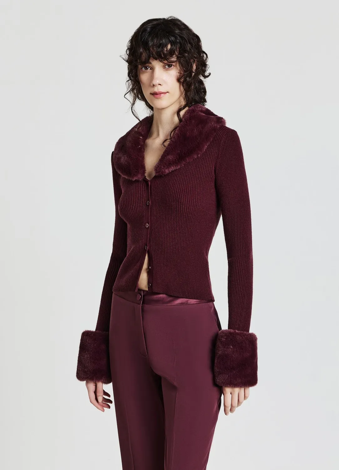 Calliope Inserts fourrure cardigan femme à boutons