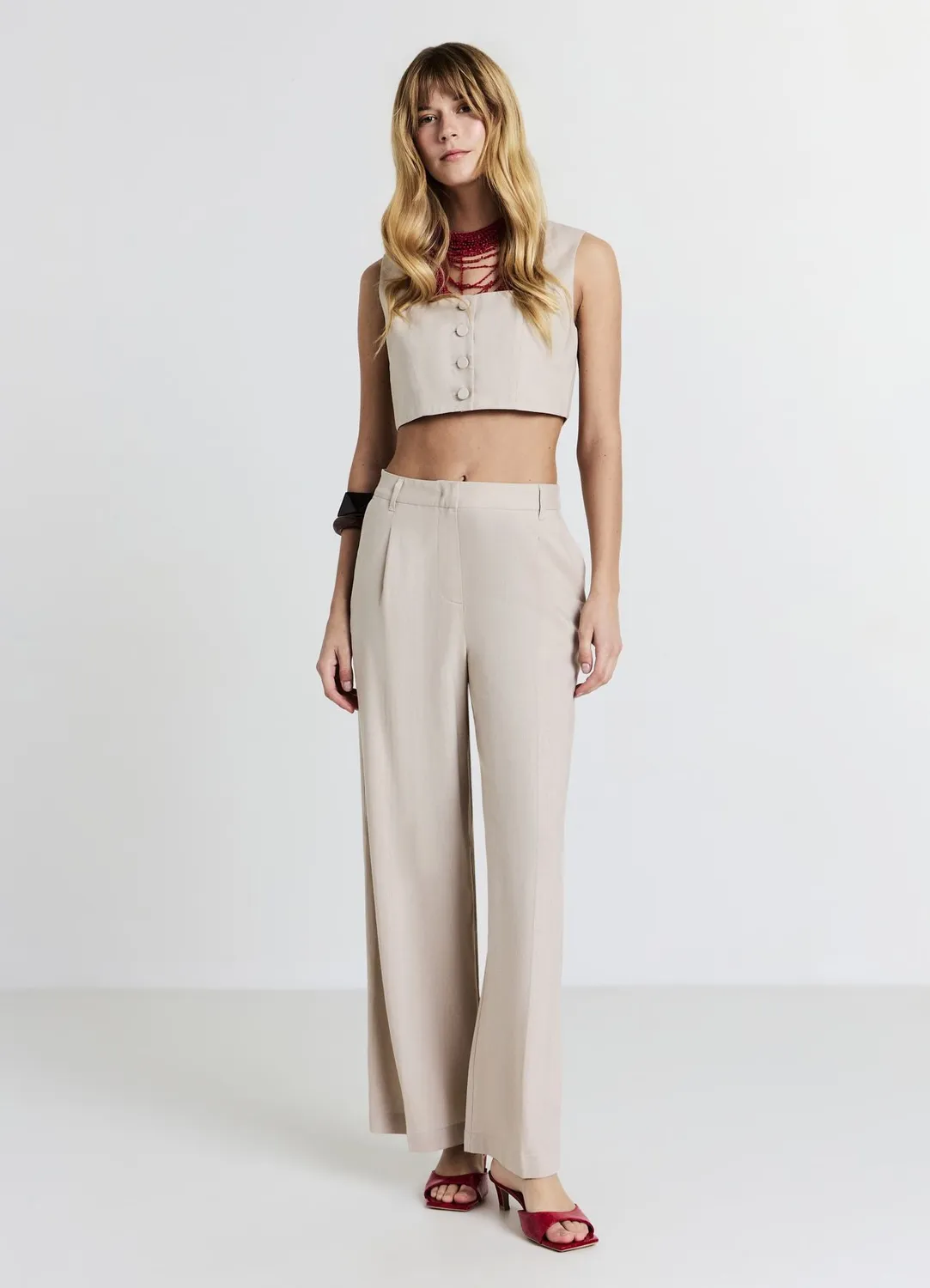 Calliope top court femme à boutons crop