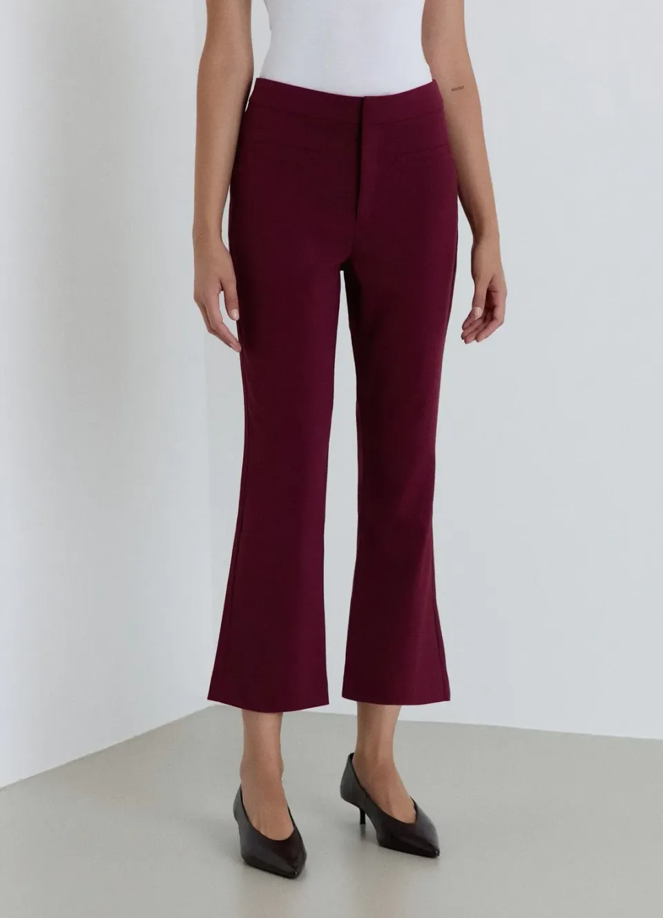 Calliope pantalon femme flare uni mini évasé
