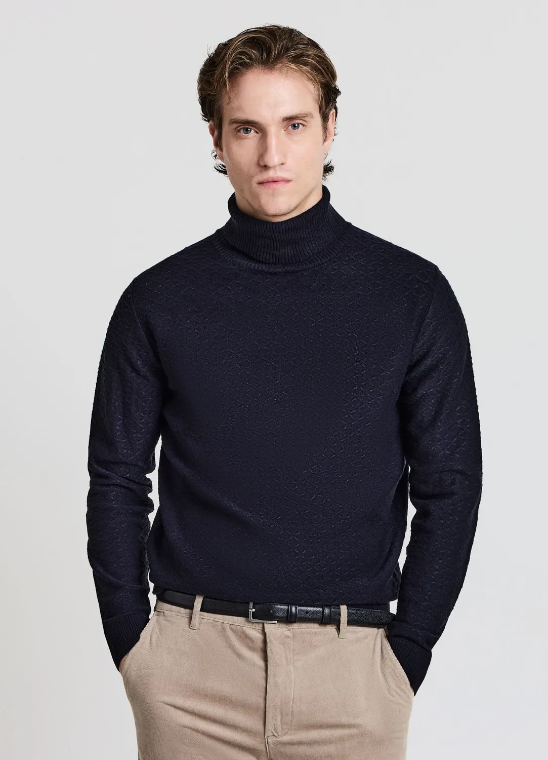 Calliope pull col roulé homme maille géométrique