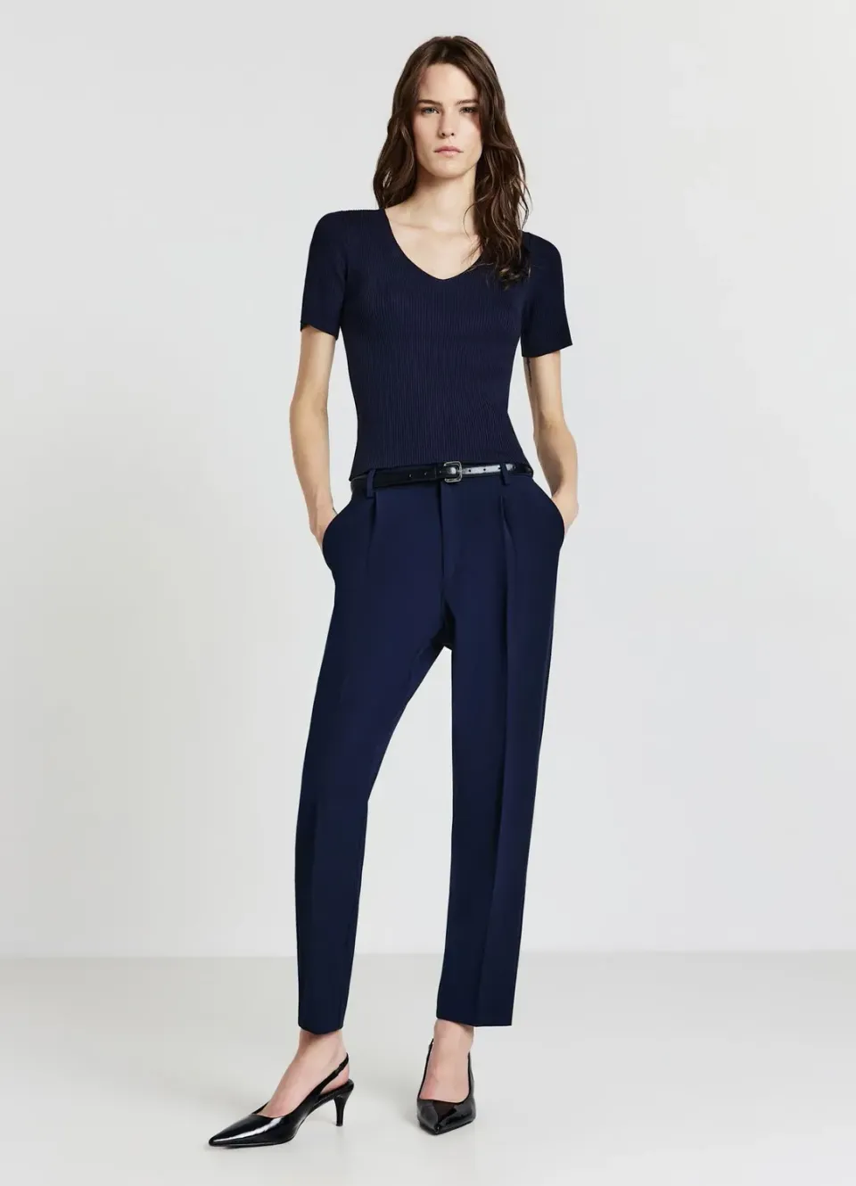 Calliope t-shirt col V femme côtelé manches courtes