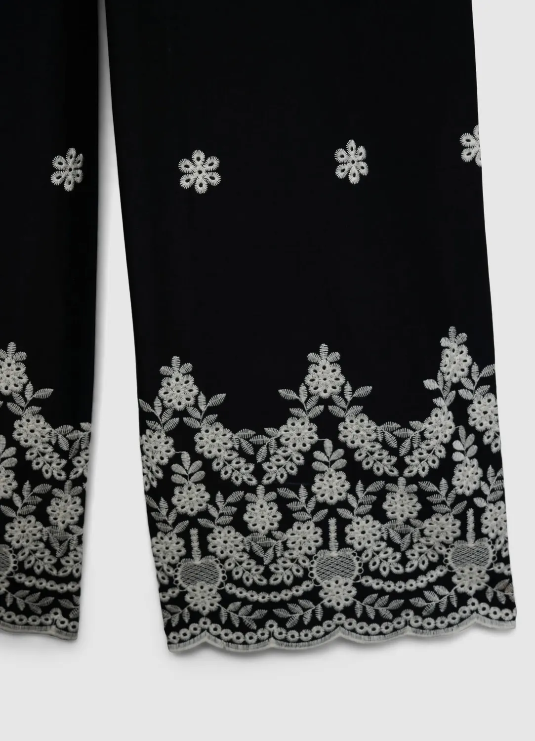 Calliope pantalon culotte femme broderie florale