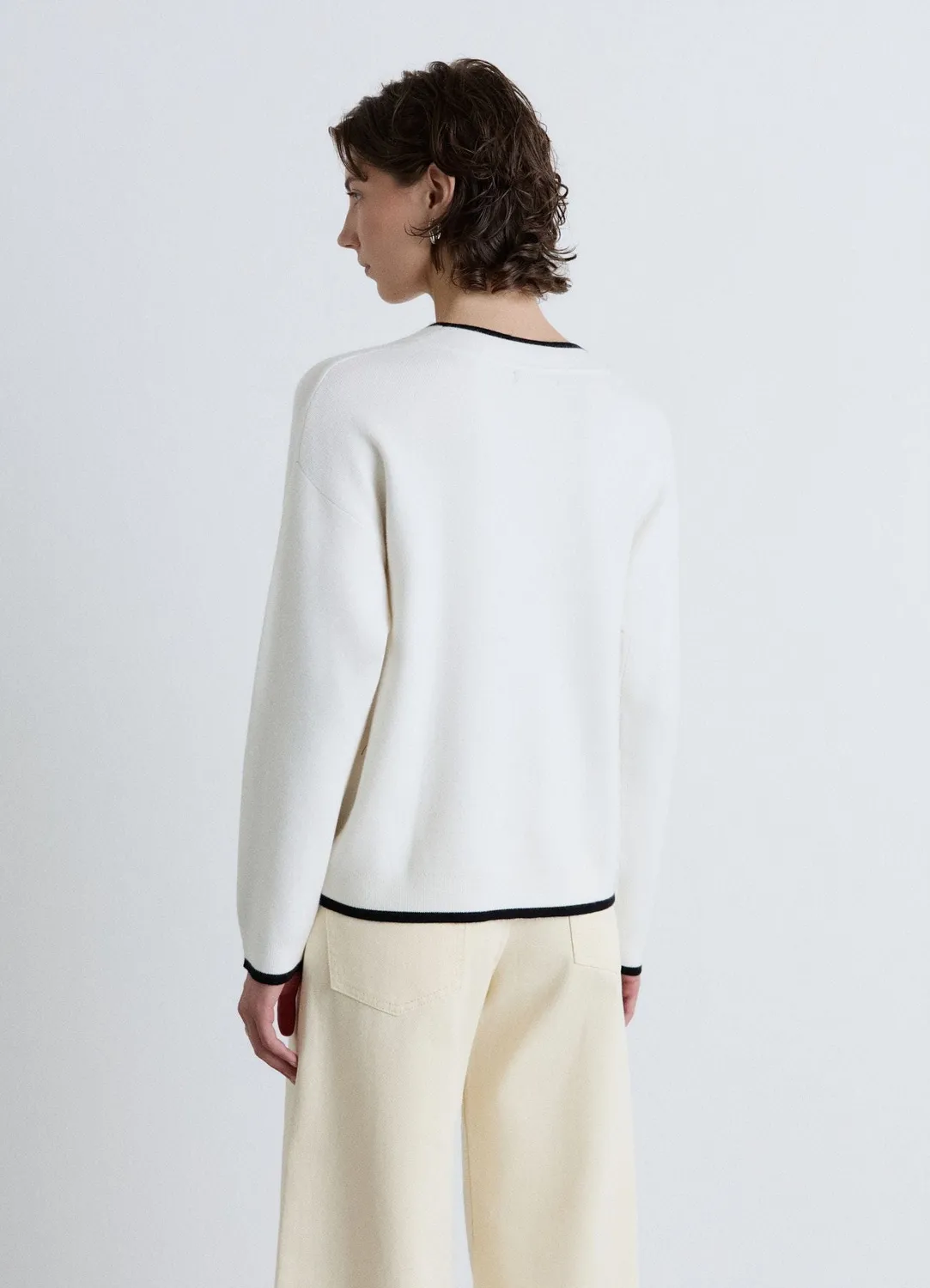 Calliope Cardigan col V boutons femme poches contraste