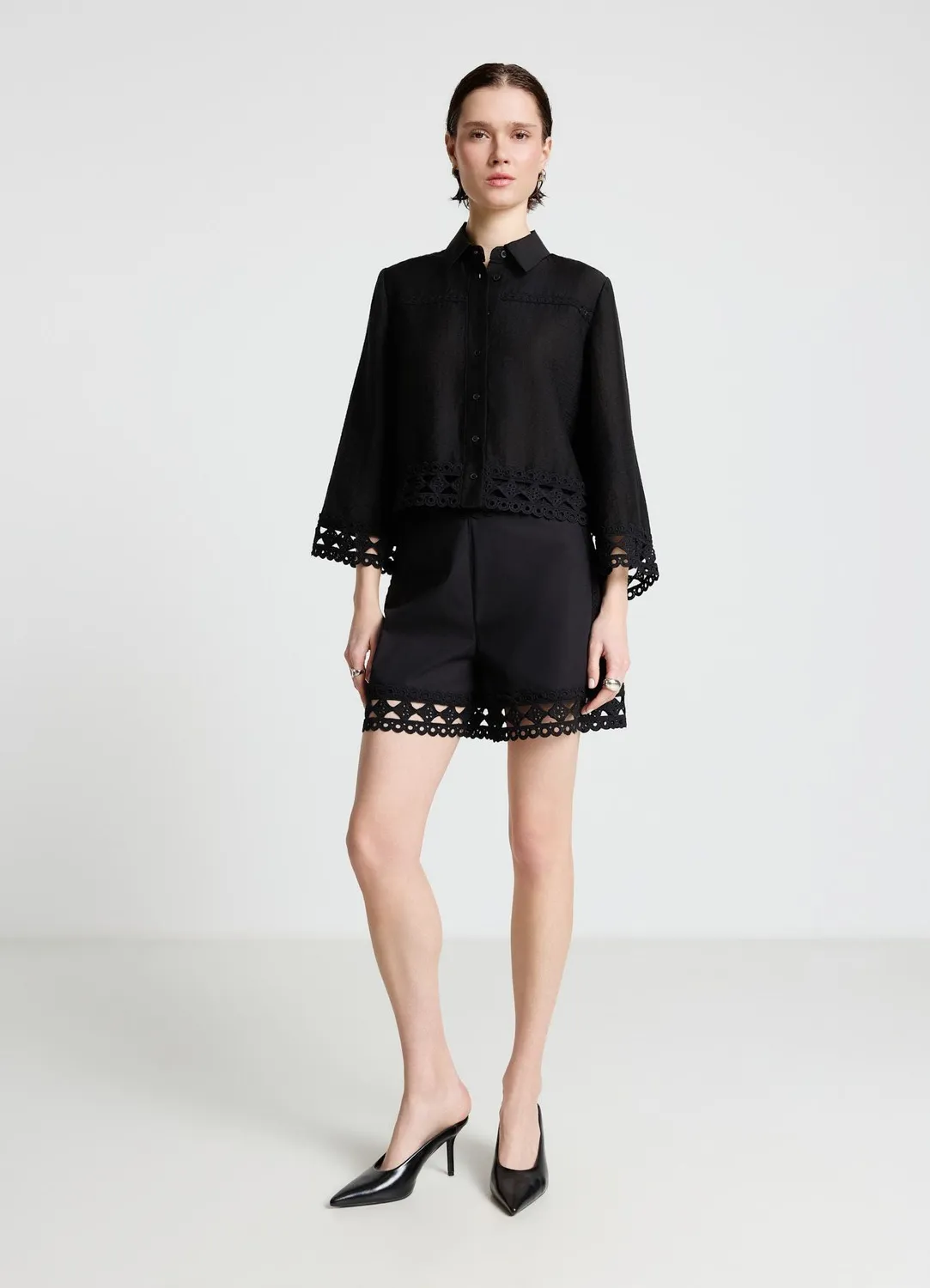 Calliope short taille haute short femme broderie