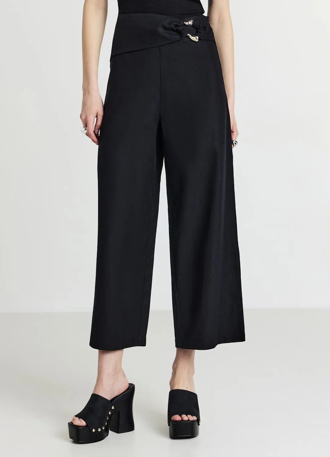 Calliope pantalon culotte à boucle femme