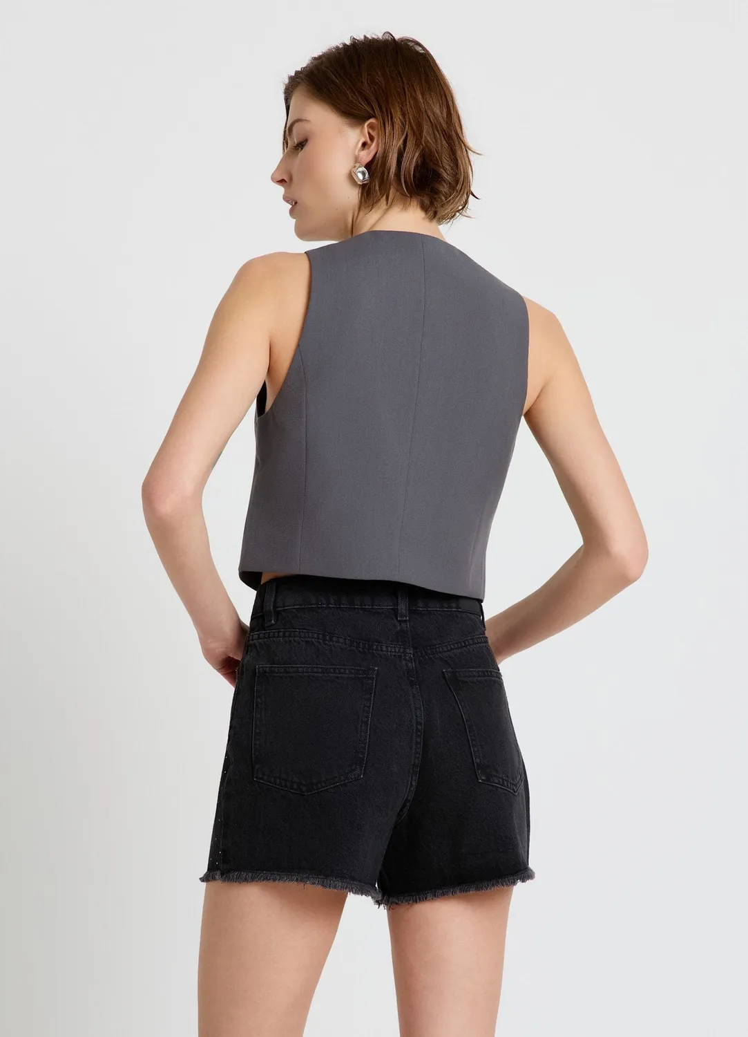 Calliope gilet court tailleur 3 boutons uni