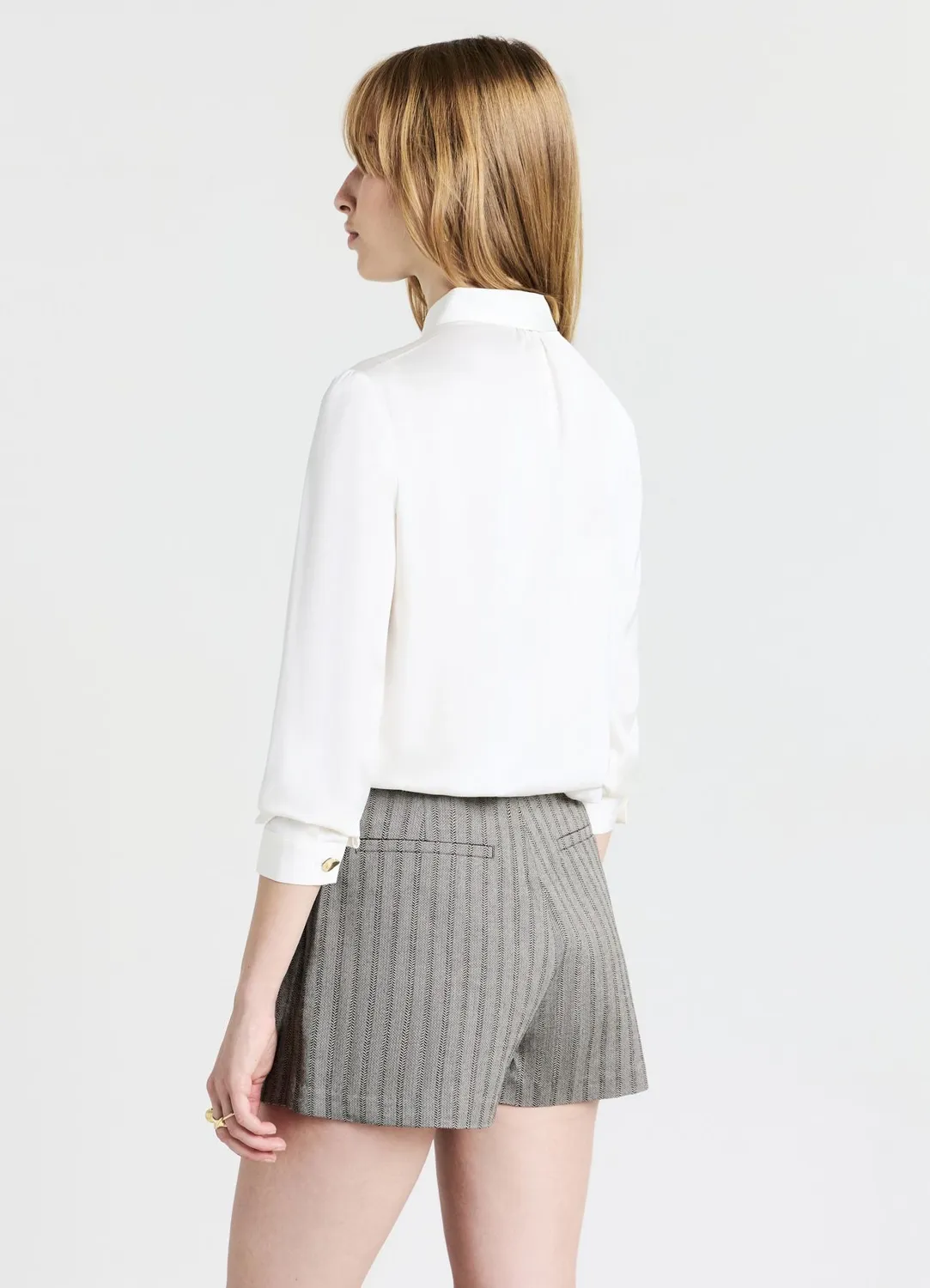 Calliope Cravate lavallière chemise femme satinée unie