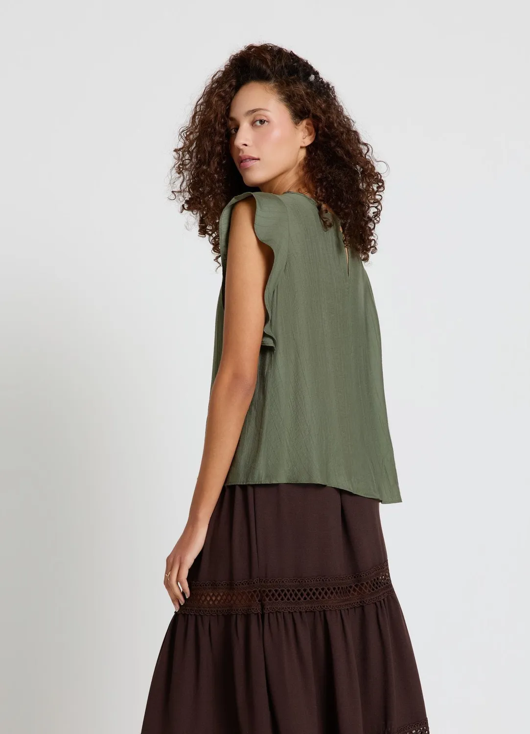 Calliope blouse volants femme col rond manches courtes