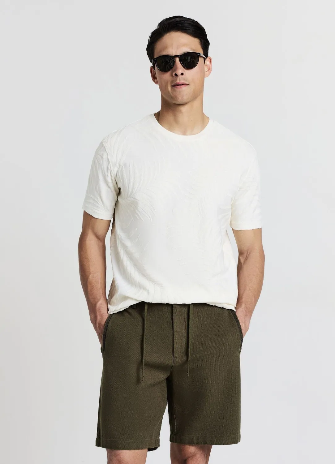 Calliope short chino homme à cordon broderie poches