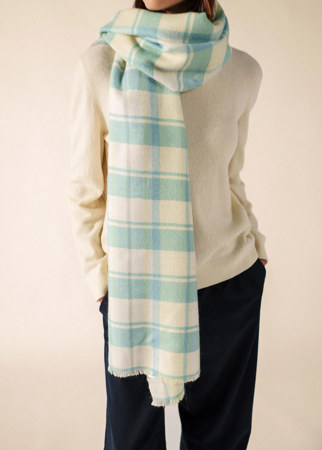 Saint James DOUX RELIEF foulard à carreaux laine