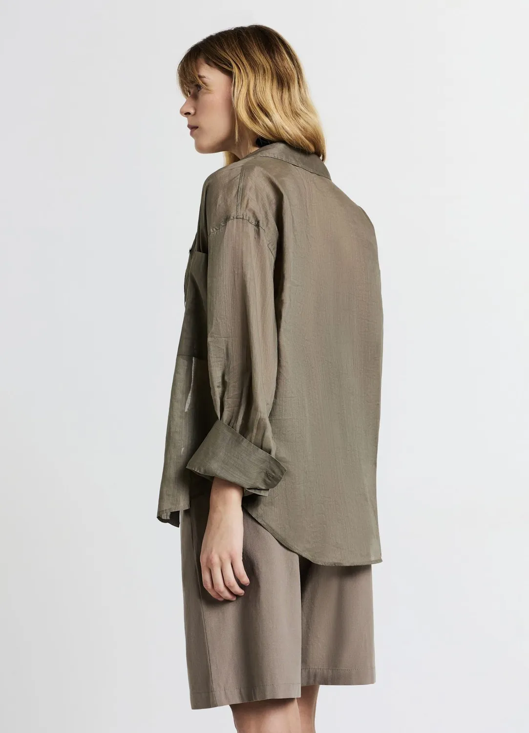 Calliope chemise à poches femme manches longues unie