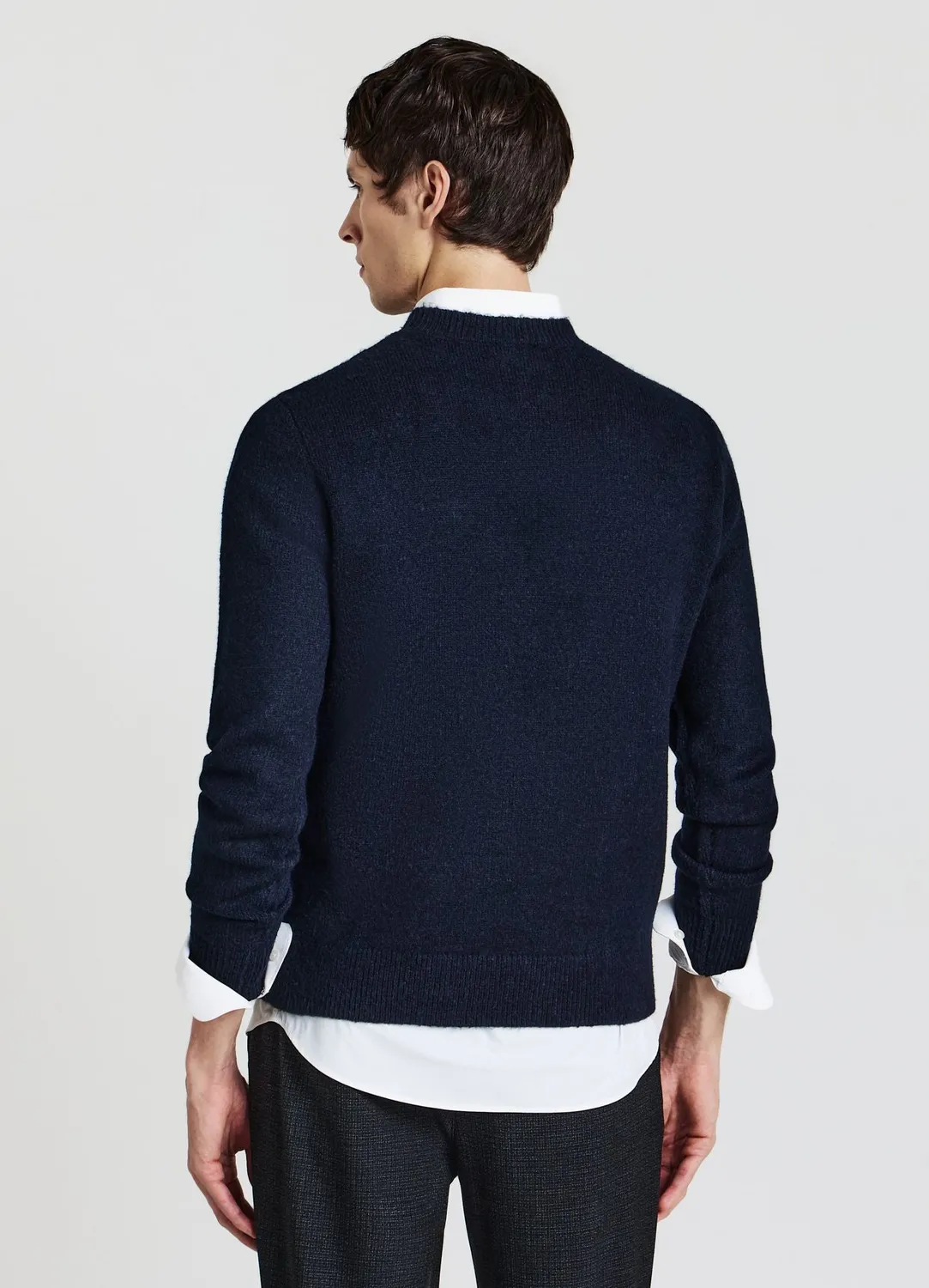 Calliope pull col rond uni homme coupe regular