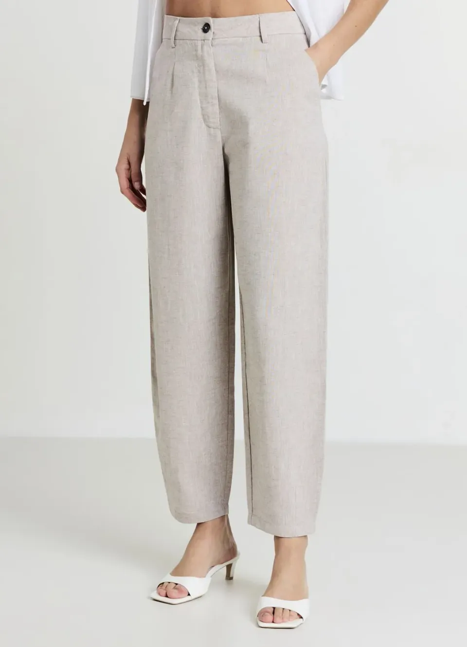 Calliope pantalon carrot femme uni