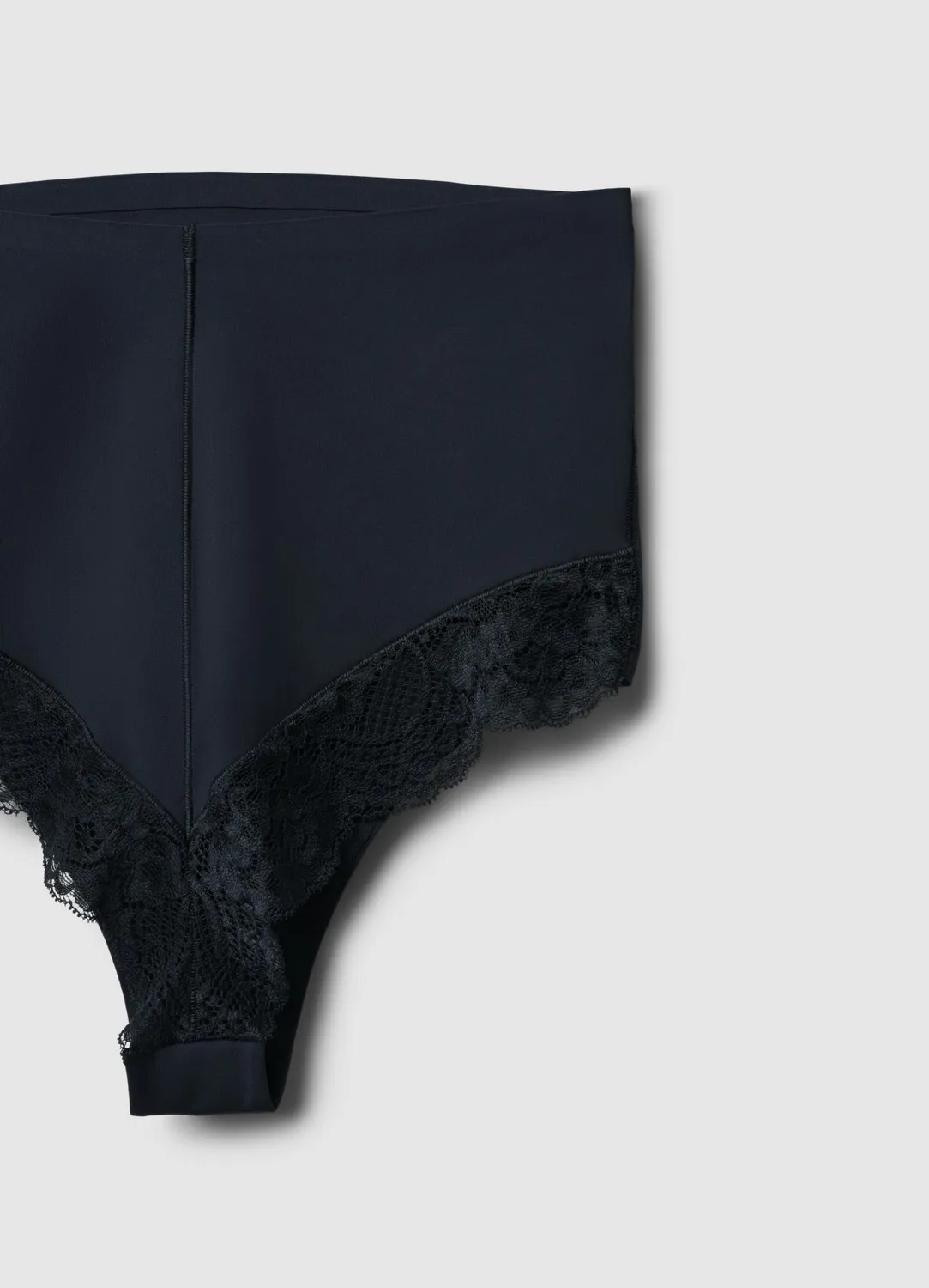 Calliope slip gainant femme dentelle