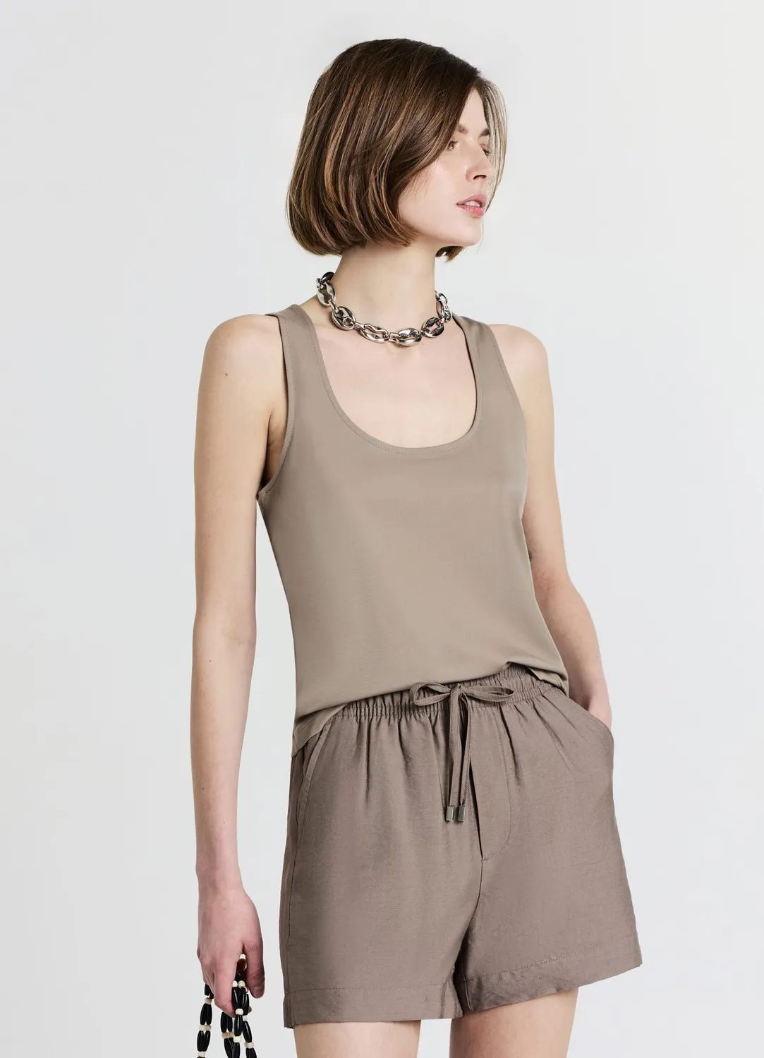 Calliope uni short femme cordon taille regular