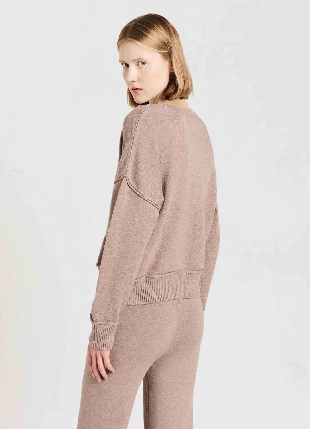 Calliope pull col rond bords francs femme