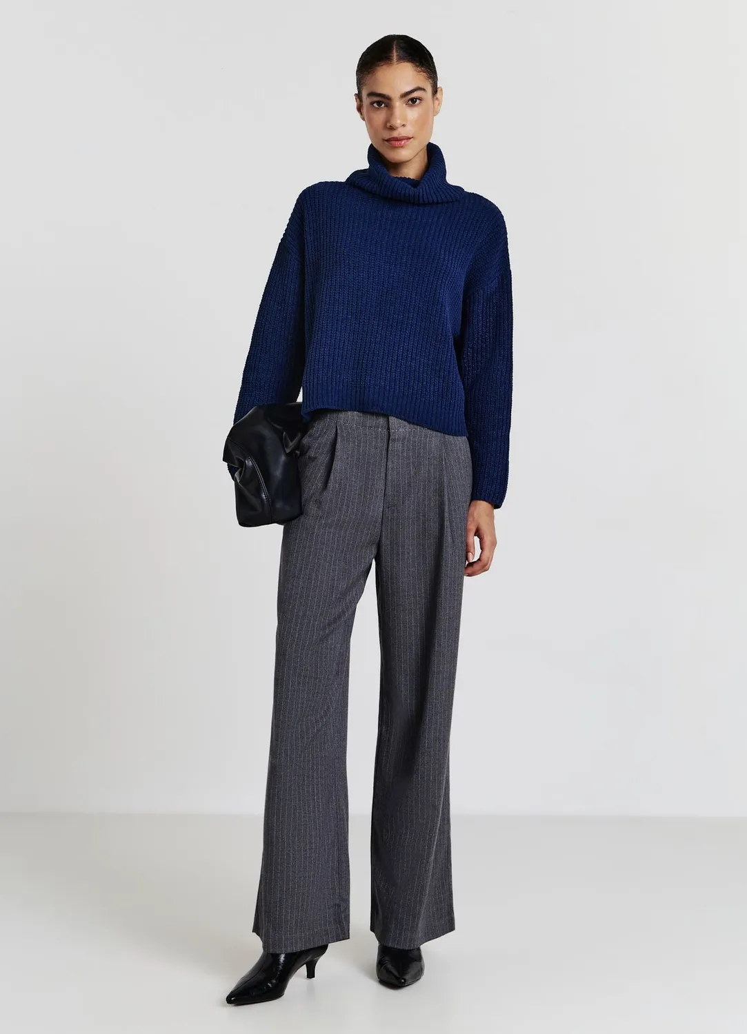 Calliope pull col roulé femme maille rasée