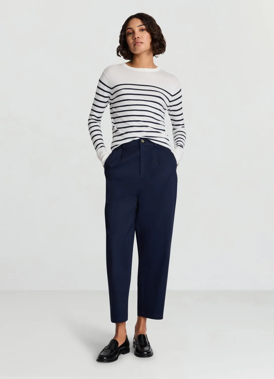 Calliope pantalon carrot coton pantalon femme uni