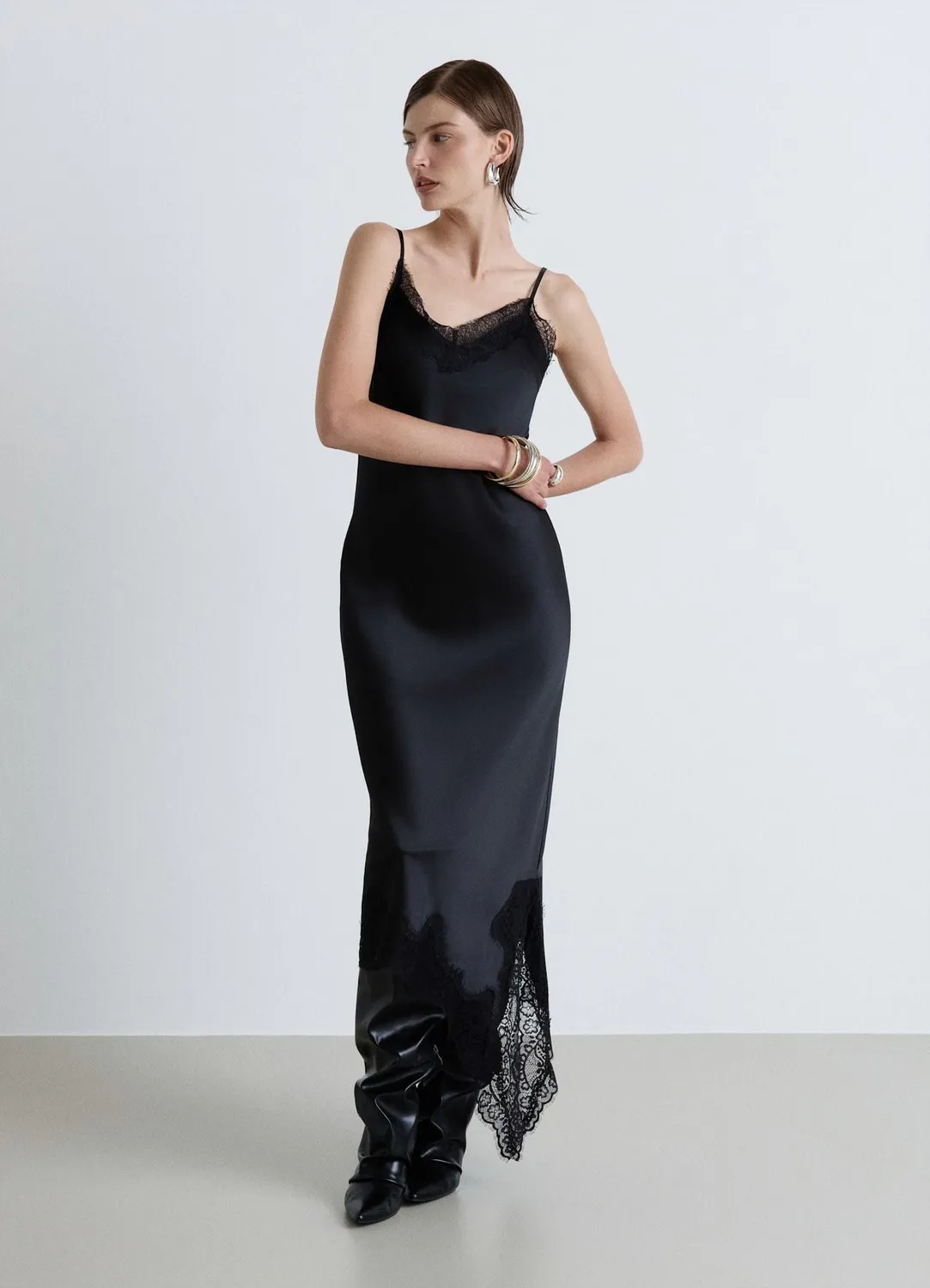 Calliope robe nuisette asymétrique dentelle femme