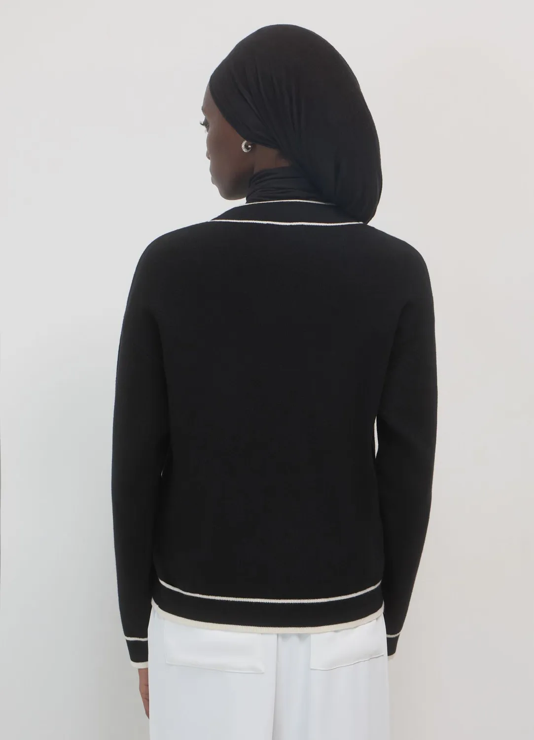 Calliope cardigan femme col V profils contraste boutonné