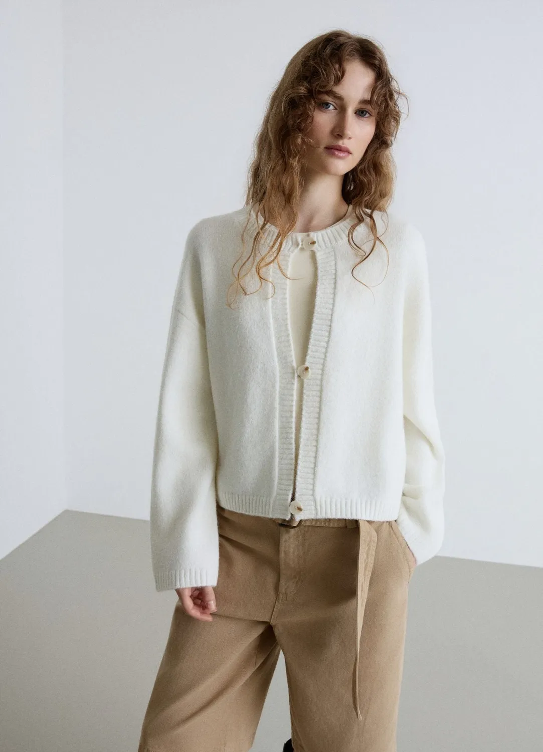 Calliope Cardigan Uni Boutons Femme Col Rond