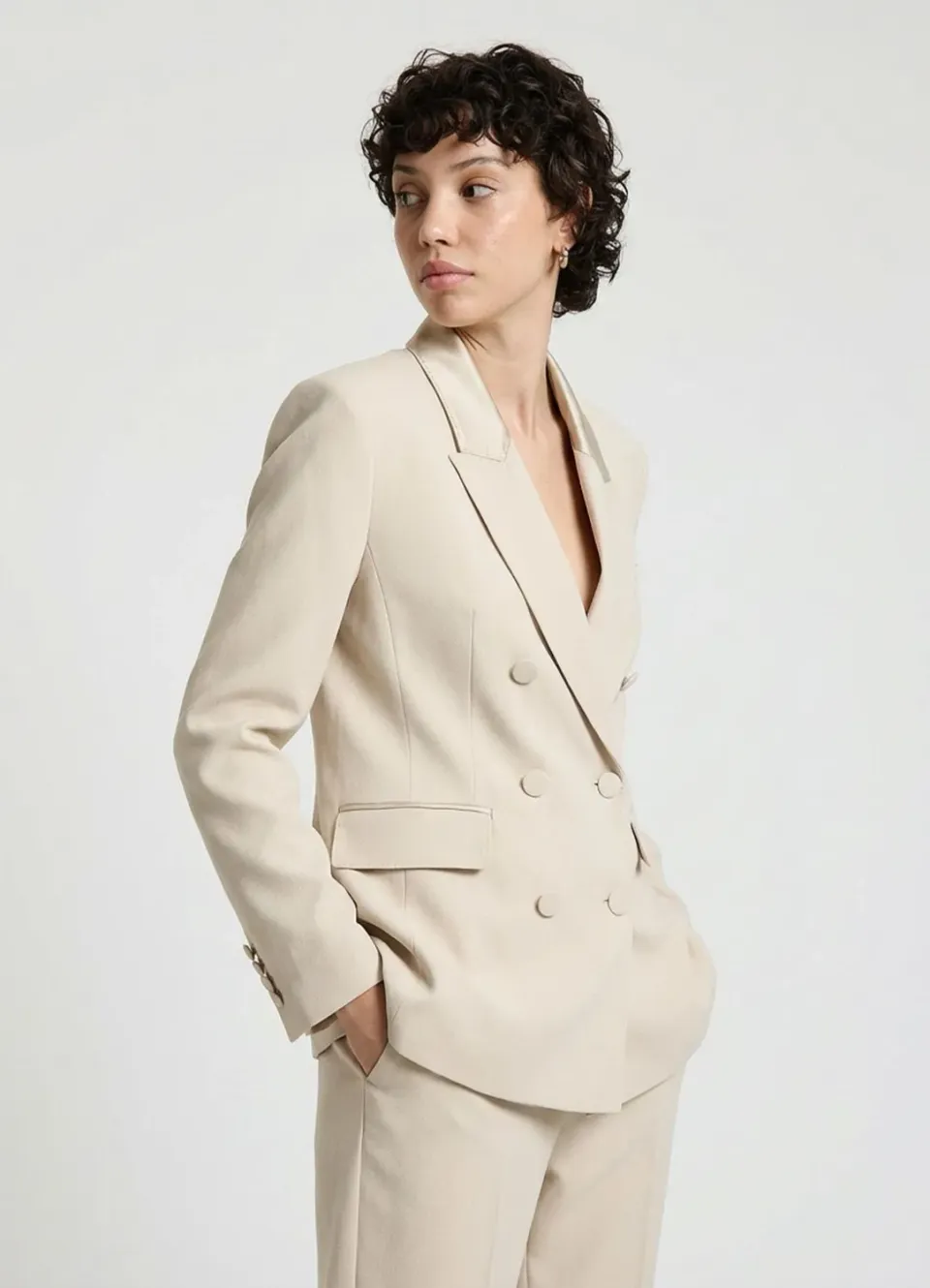 Calliope Veste double boutonnage revers satin femme cérémonie