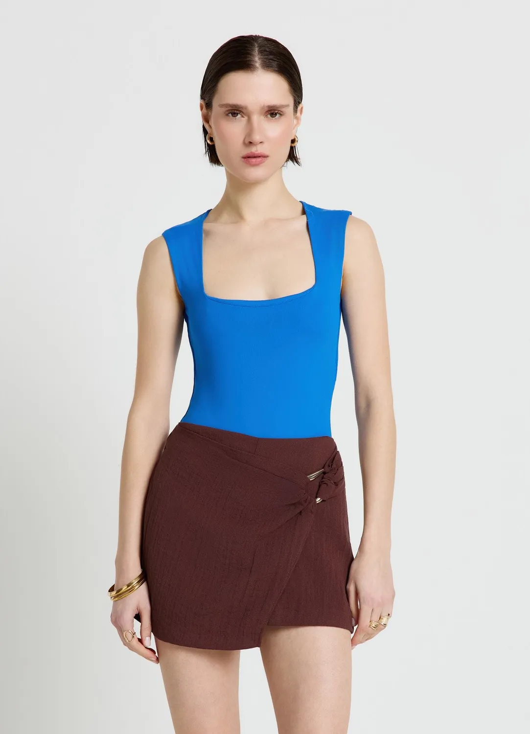 Calliope body femme col carré sans manches ajusté