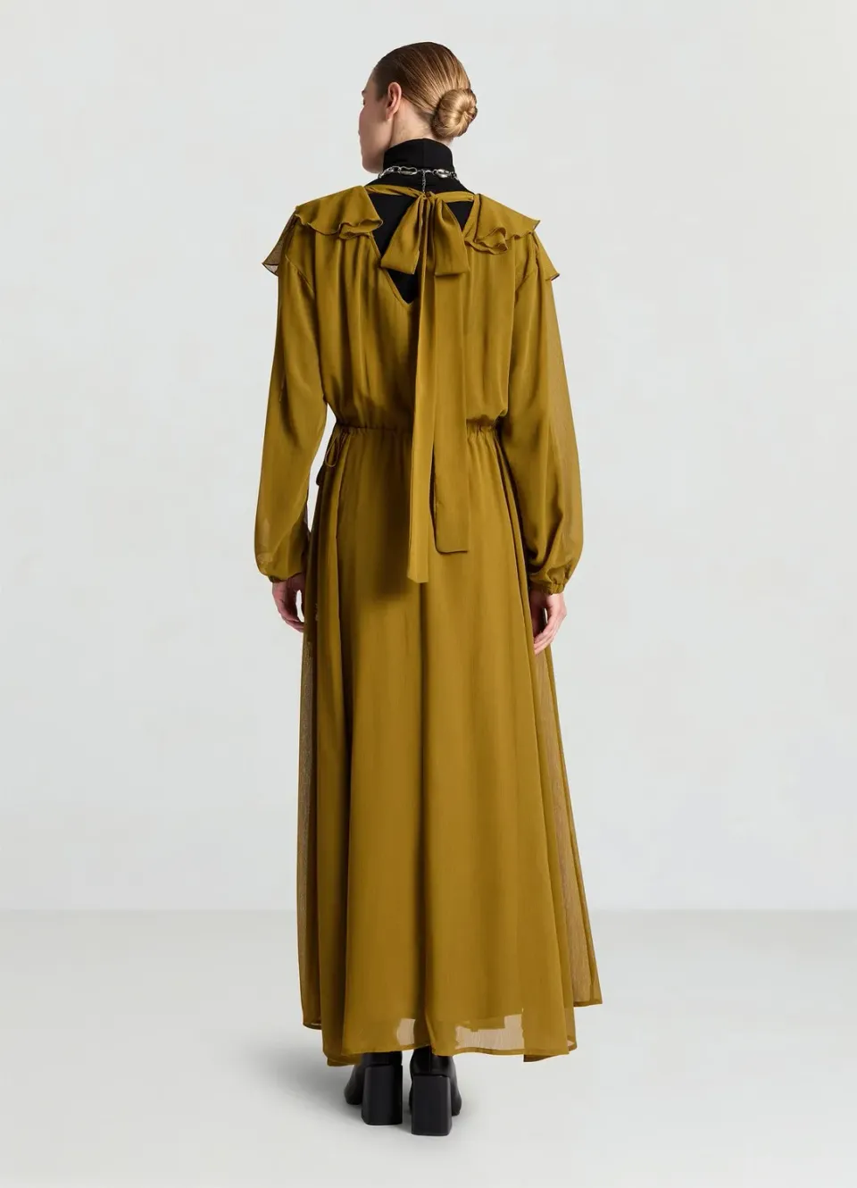 Calliope Atelier robe longue à volants femme col V