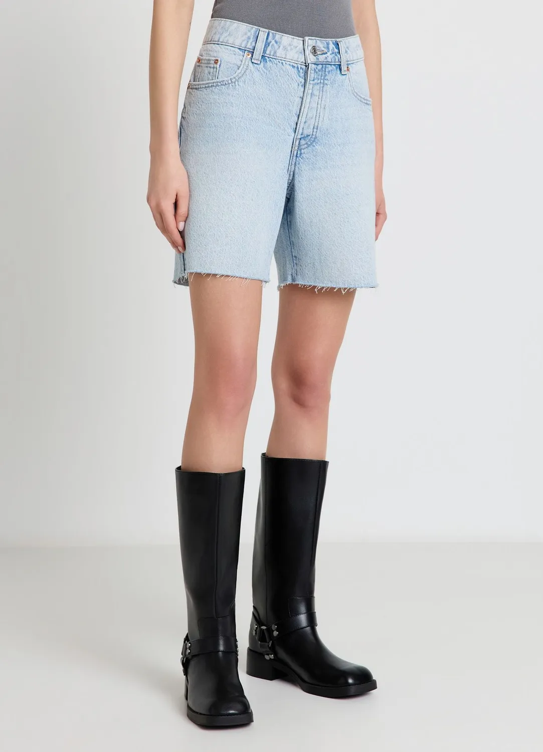 Calliope Bermuda jean femme brut cinq poches