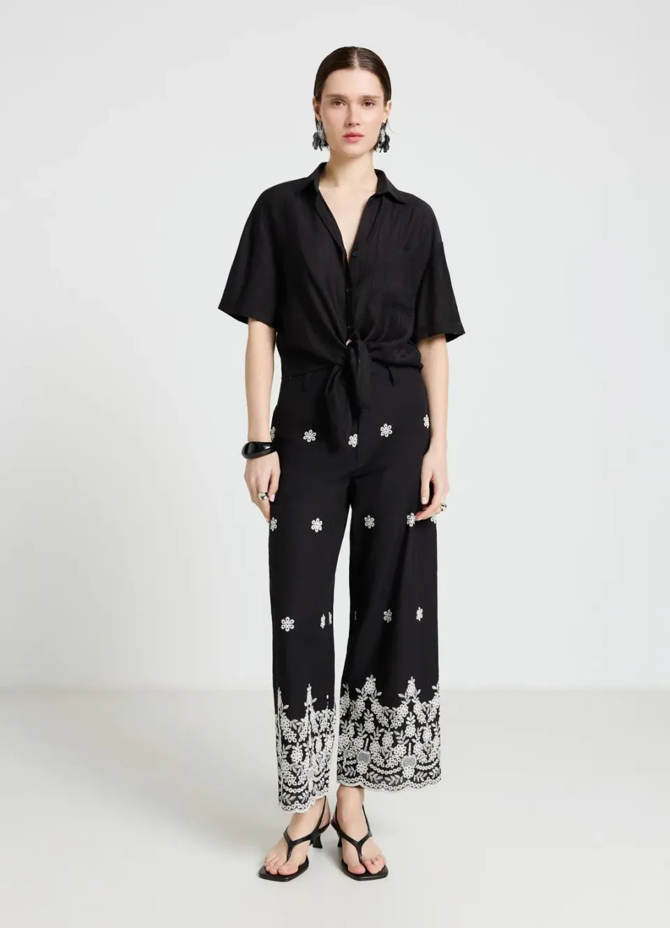 Calliope chemise femme unie à nœud manches courtes