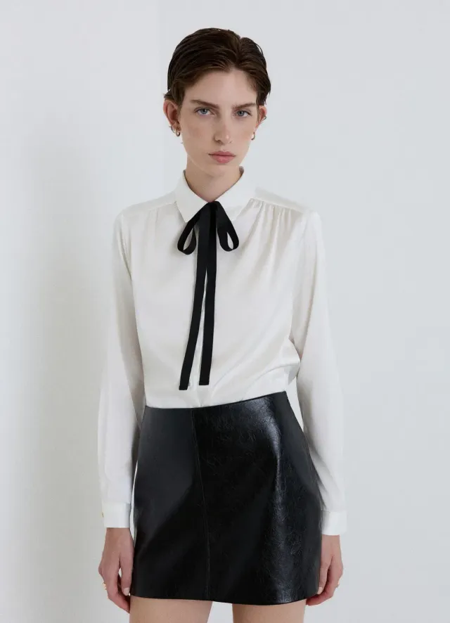 Calliope Chemise cravatine femme boutonnée