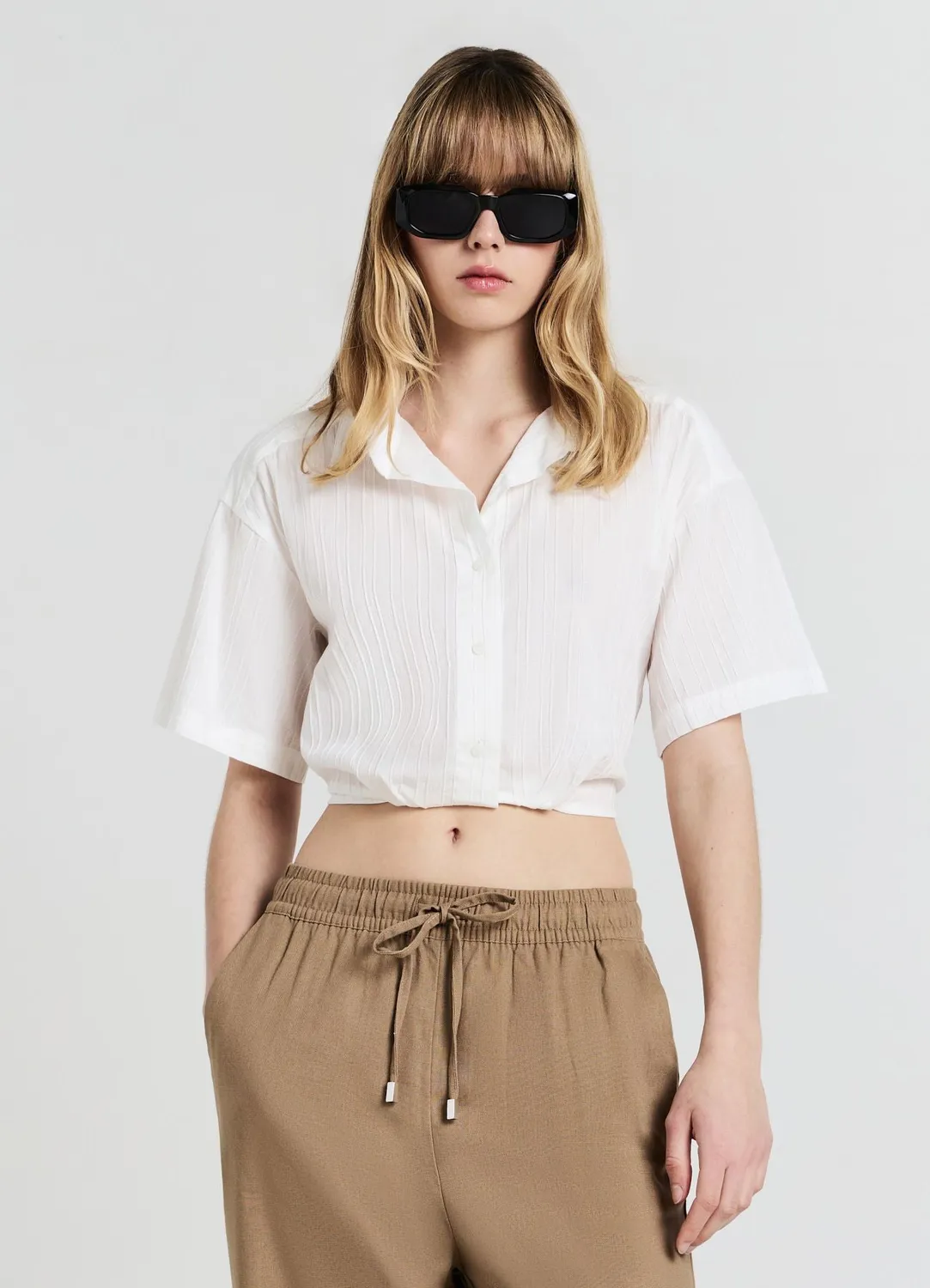 Calliope chemise relief coton femme manches courtes