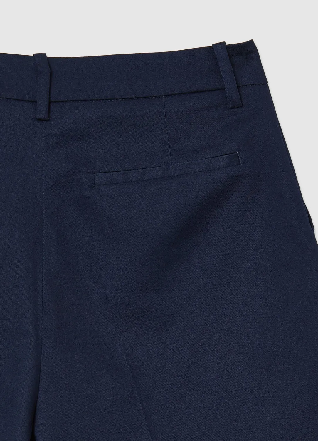 Calliope short uni femme coupe regular zip